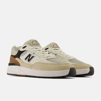New Balance Numeric Andrew Reynolds 933